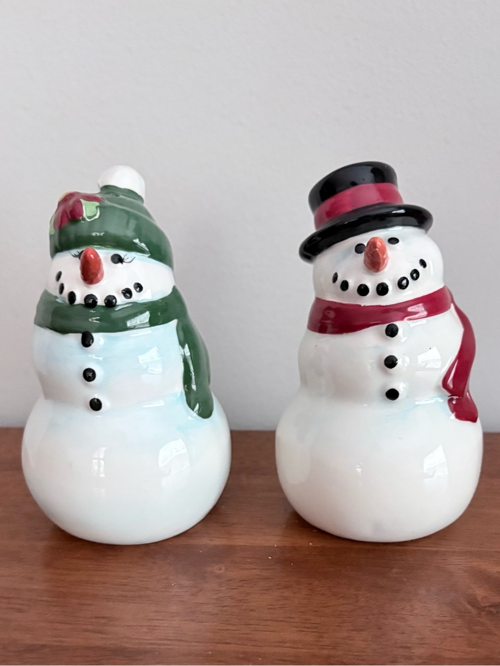Ceramic Snowman Salt & Pepper Shakers - Green and Red